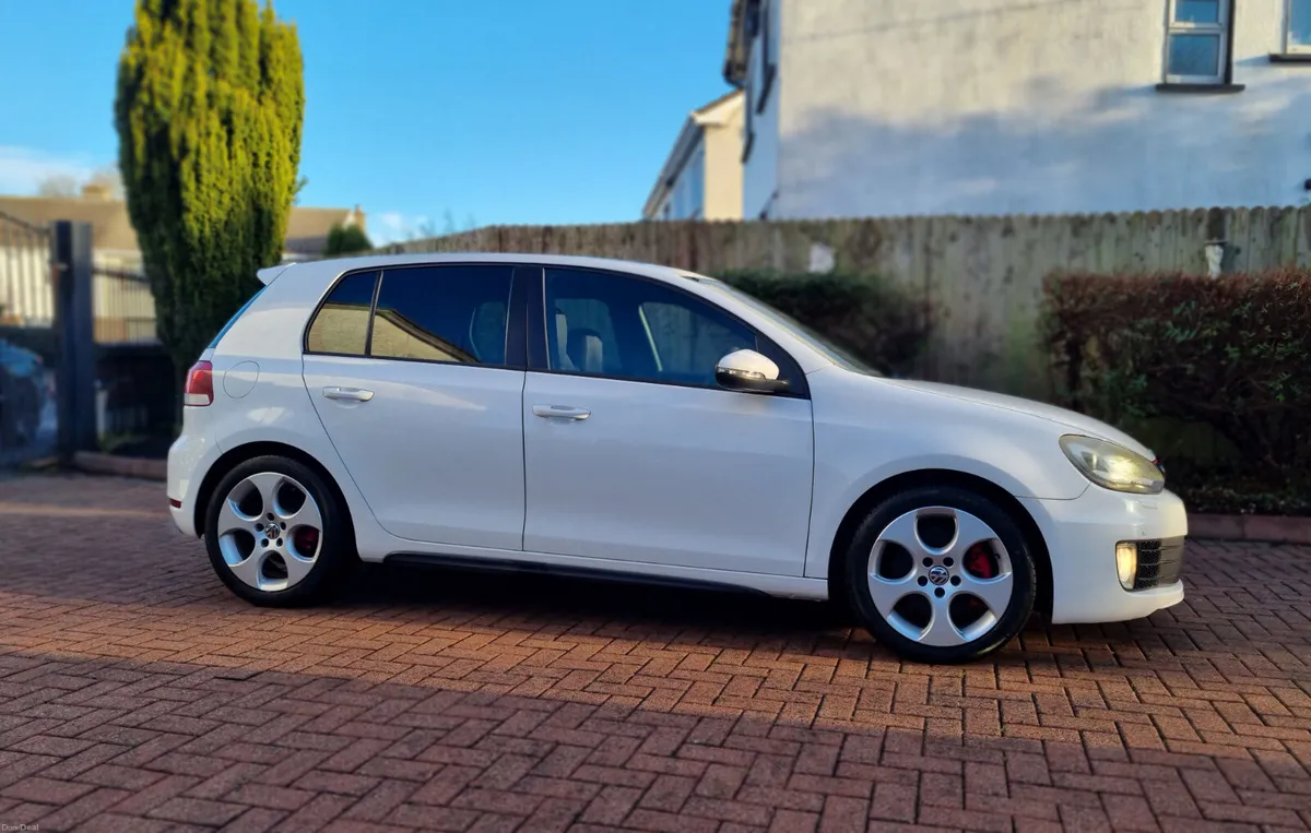 Golf Gti Classic Low miles49k/NewNct /Auto DSG - Image 4