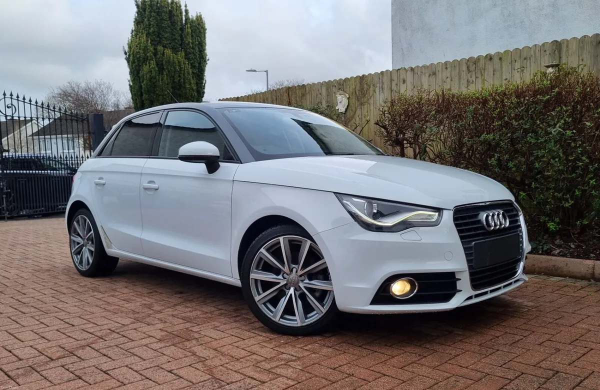 Audi A1 / 1.4tfsi *High Spec* only 25k Auto - Image 2