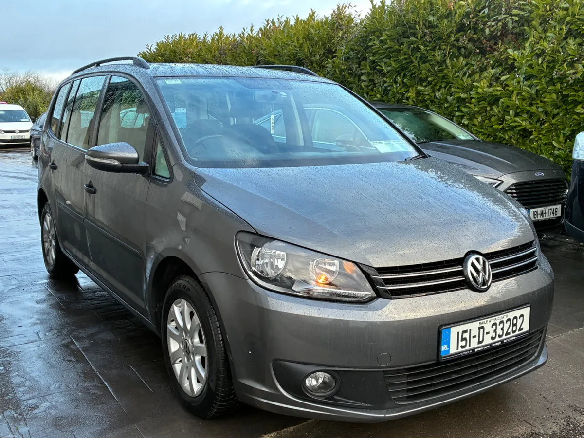 Volkswagen Touran 2015 - Image 1