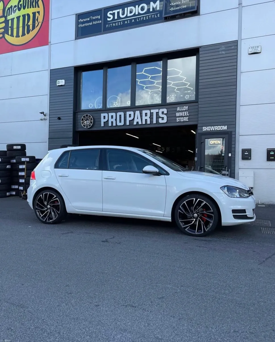 152 White Volkswagen Golf TSI - Image 2