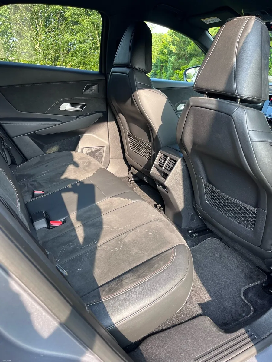 Citroen DS7 Crossback 2L Diesel Automatic - Image 3