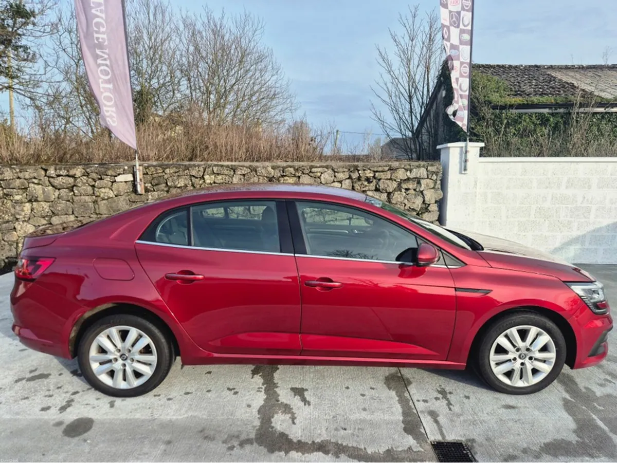 Renault Megane PLAY BLUE DCI 115 6DFUL 6DFULL 4DR - Image 1