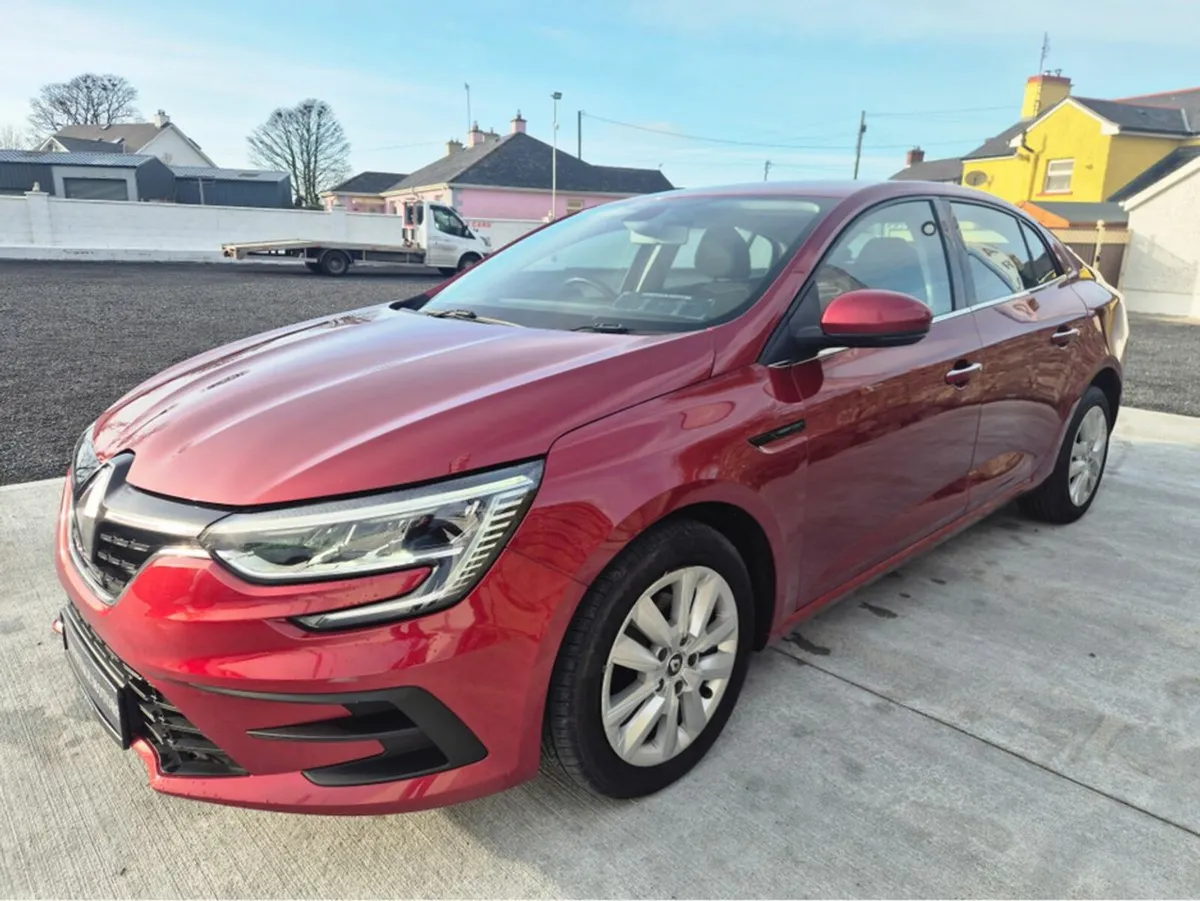 Renault Megane PLAY BLUE DCI 115 6DFUL 6DFULL 4DR - Image 4