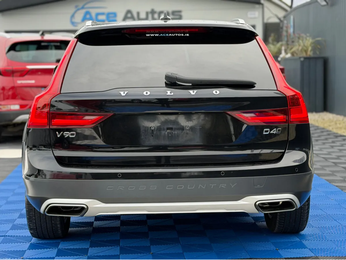Volvo V90 CROSSCOUNTRY 4WD - 2.0L DIESEL - AUTO - - Image 4