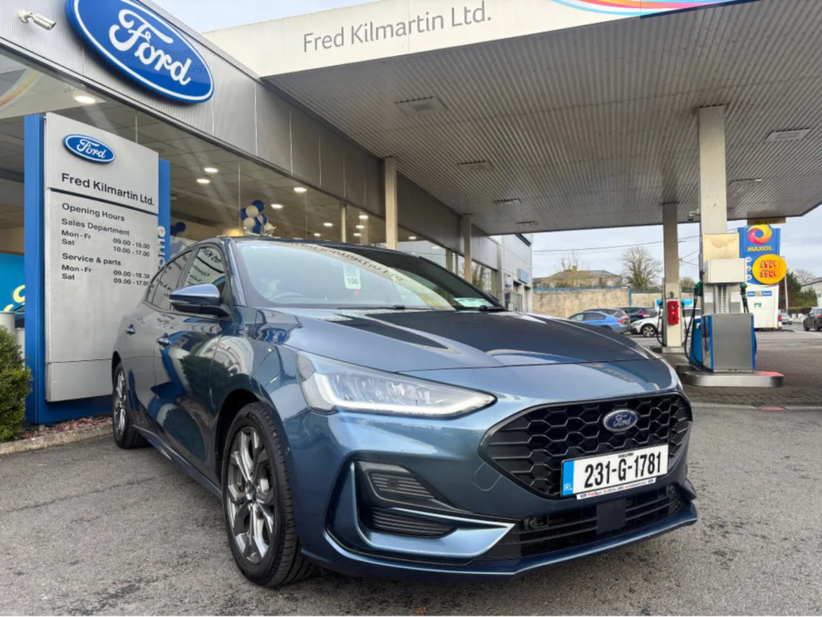 Ford Focus ST-LINE 1.0T 125 M6 FWD 4DR - Image 1
