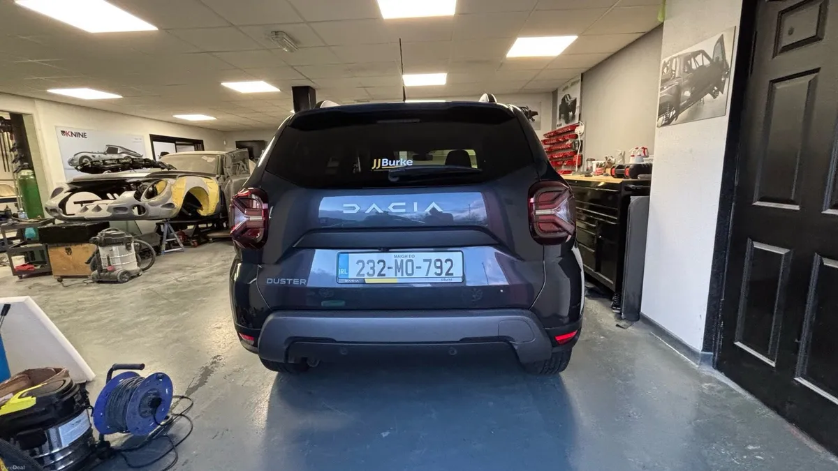 Dacia DUSTER 5dr 1.5 Blue Dci 115 Journey - Image 4