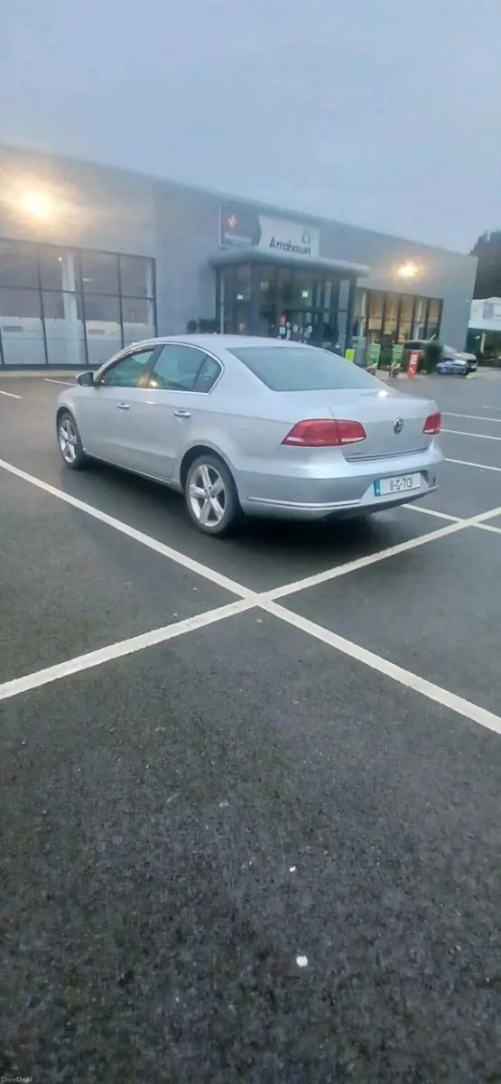 Volkswagon passat - Image 1