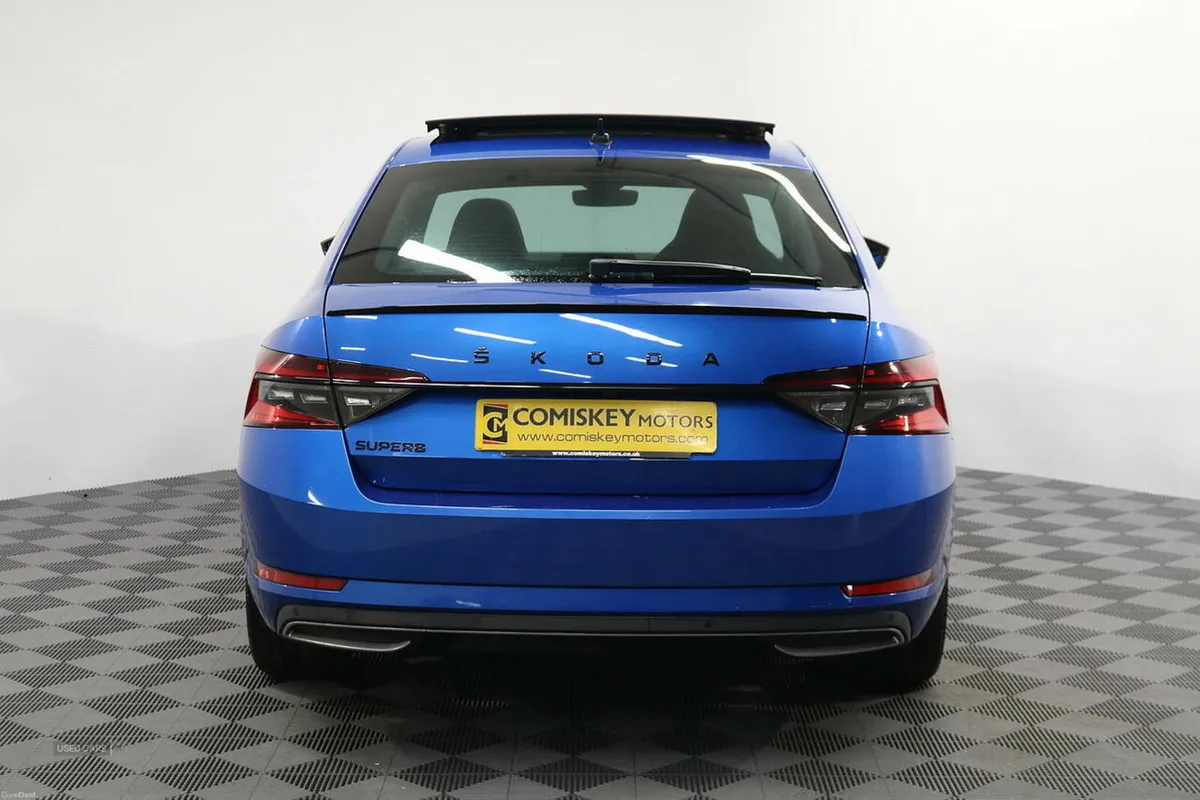 Skoda Superb TDI SportLine Plus - Image 6