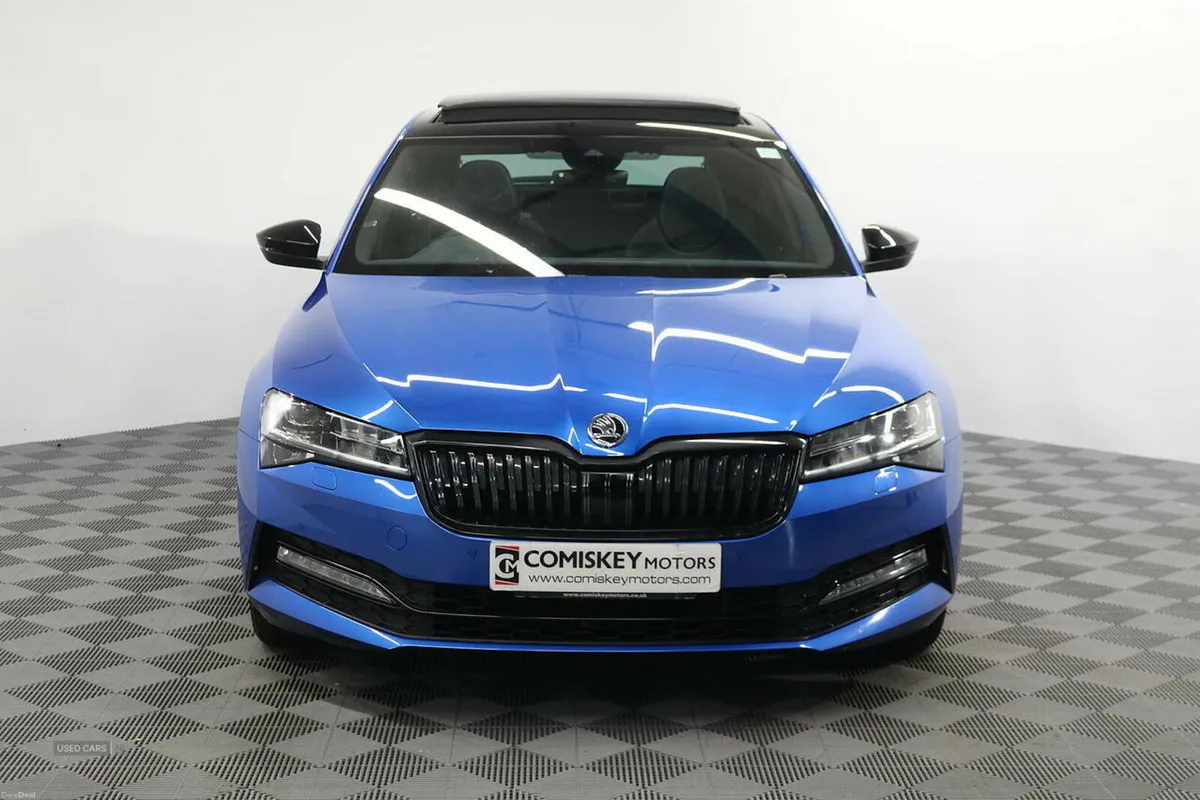 Skoda Superb TDI SportLine Plus - Image 2