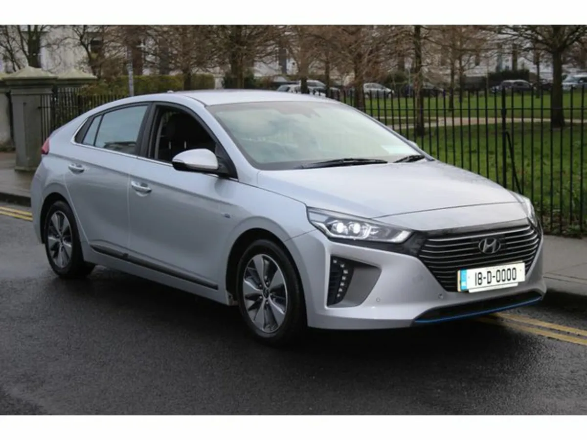 Hyundai IONIQ PREMIUM SE Plug In hybrid - Image 1