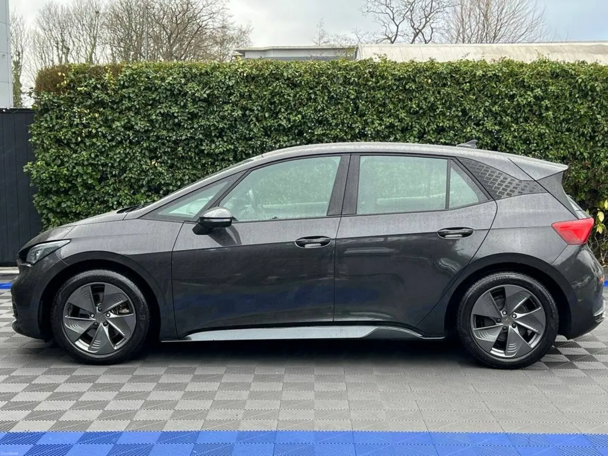 Cupra Born ** LOWEST MILEAGE CURPA FOR SALE ** // - Image 3