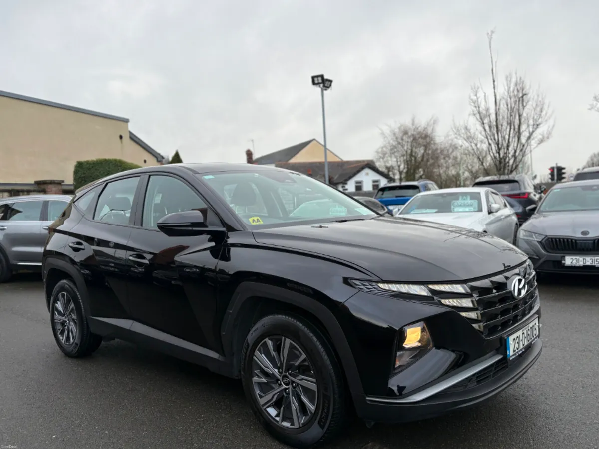 Hyundai Tucson 1.6 Diesel Comfort Plus *One Owner* - Image 3