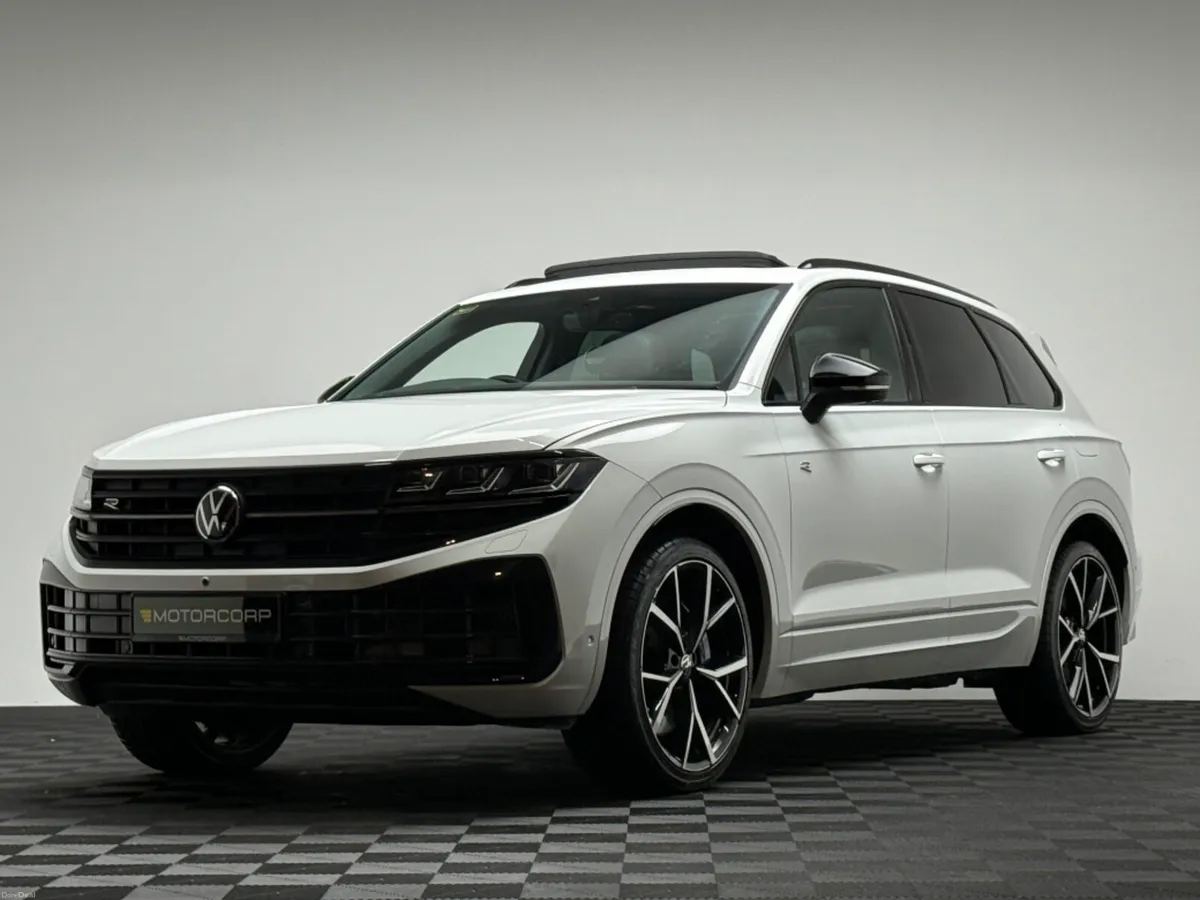 Volkswagen Touareg R V6 3.0 TSI PHEV 462HP - Image 3