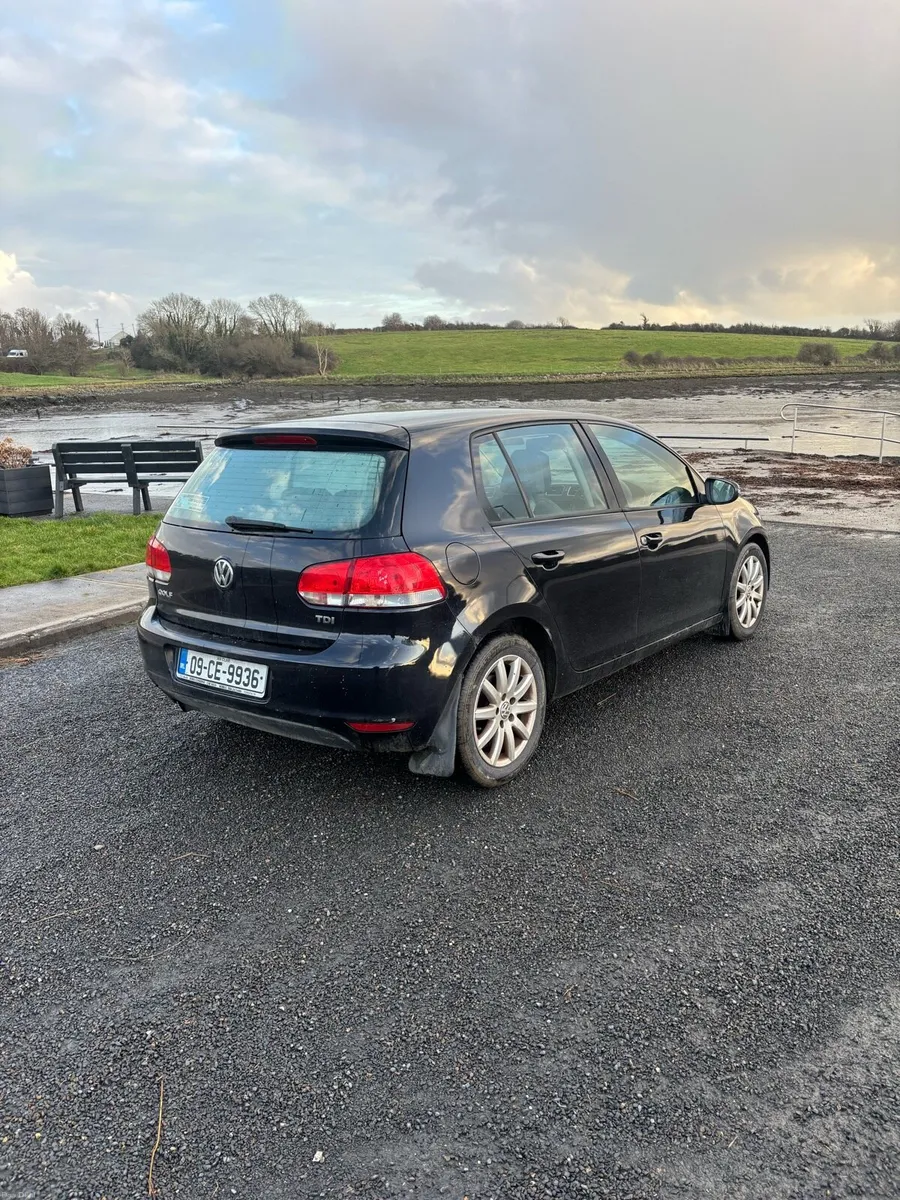 Vw golf - Image 1