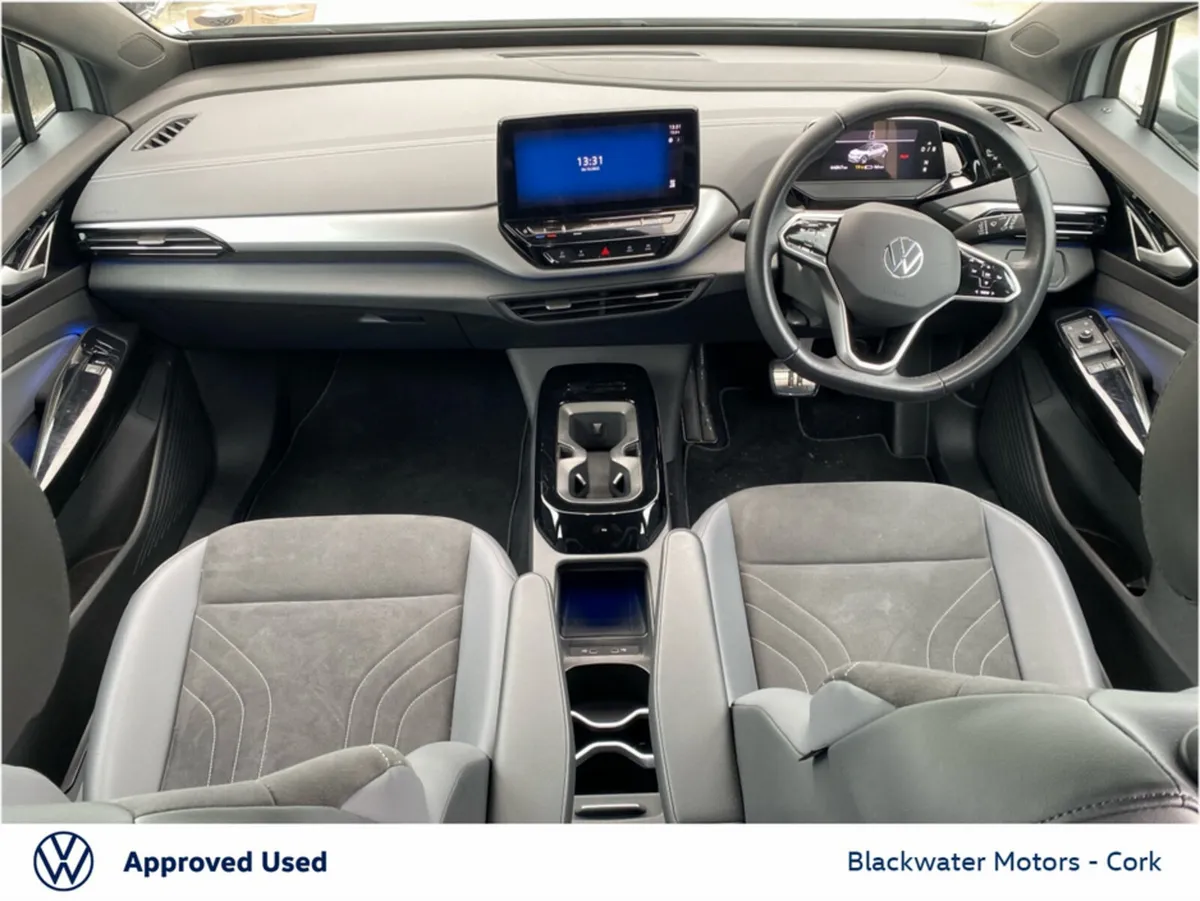 Volkswagen ID.4 52KWH 148BHP LIFE PURE WITH 'STYLE - Image 2