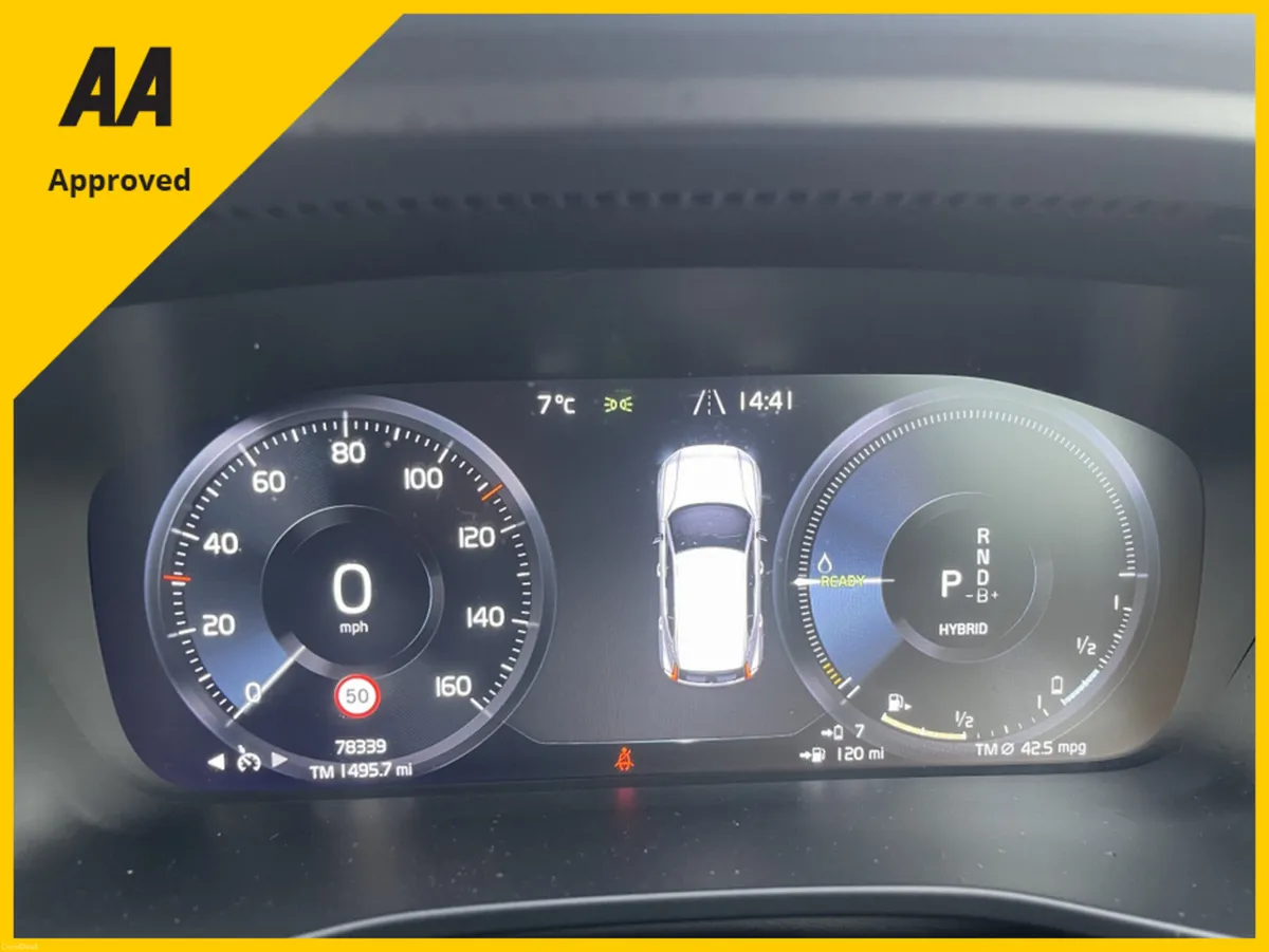 Volvo XC40 INSCRIPT PRO T5 RCHA RECHARGE INSCRIPTI - Image 4