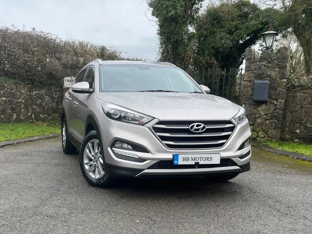 Hyundai Tucson 1.7d Executive - Image 1
