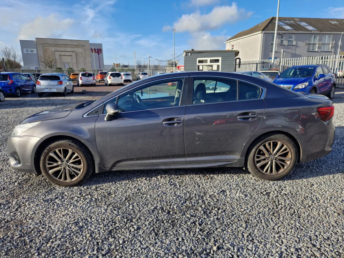 Toyota Avensis 1.8 M/D LUNA 4DR AUTO - Image 4