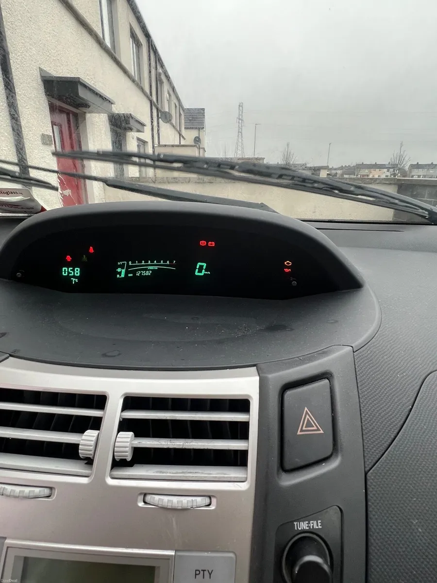 2009 Toyota Yaris –Toyota Yaris 2009 - Image 3