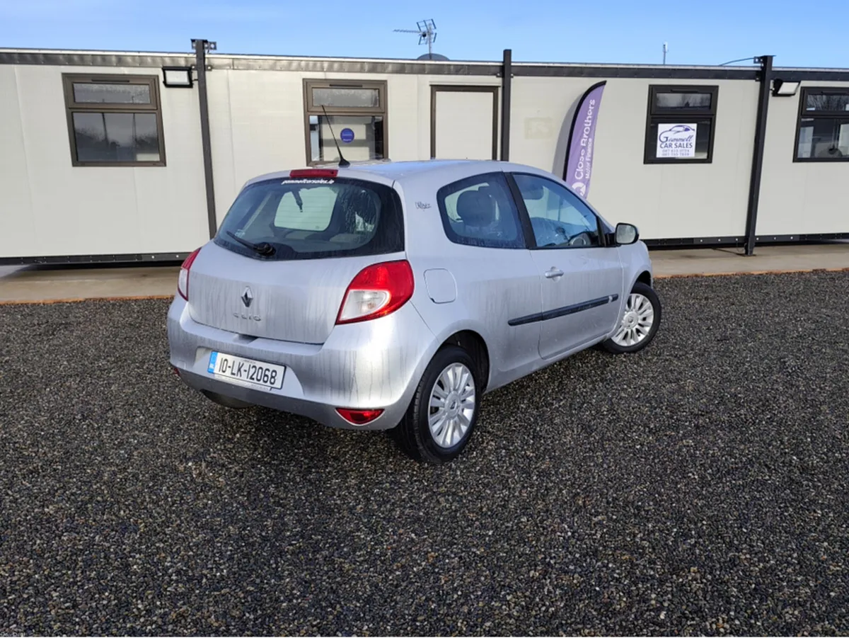 Renault Clio 1.2 I MUSIC 100BHP 3DR - Image 2