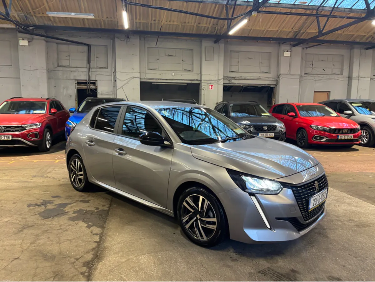 Peugeot 208 ACTIVE 1.2 75 6.4 4DR - Image 1