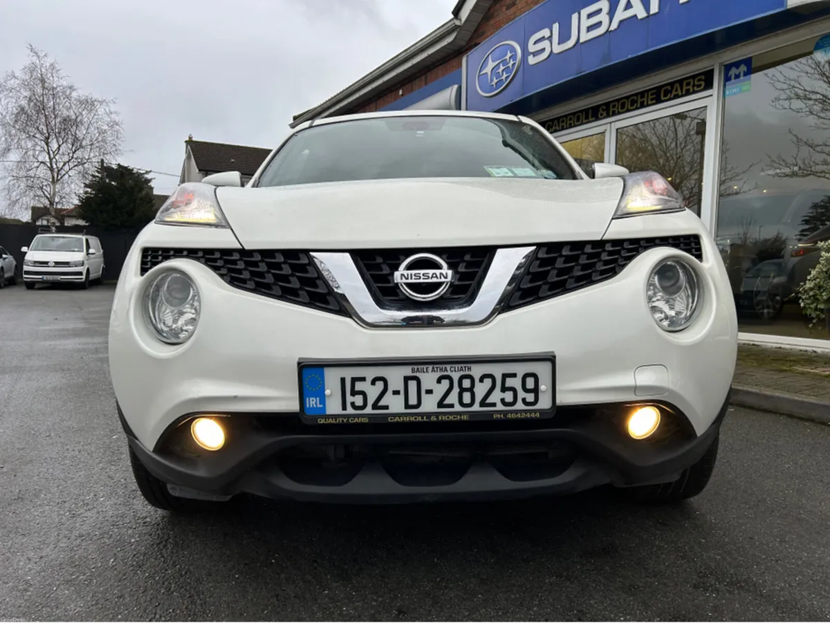 Nissan Juke 1.5 DCI TEKNA SUV in White + Black Det - Image 3