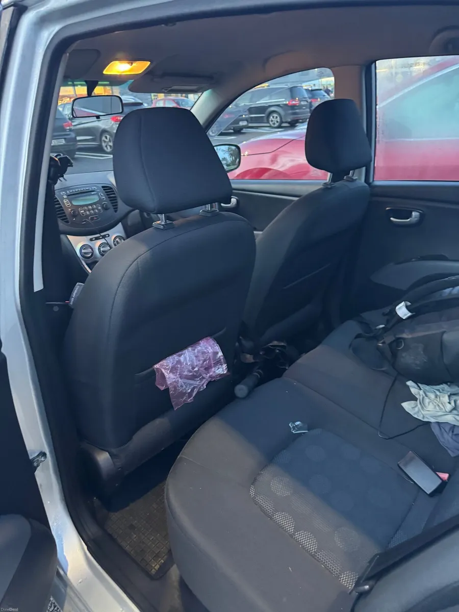 Hyundai i10 2010 - Image 4