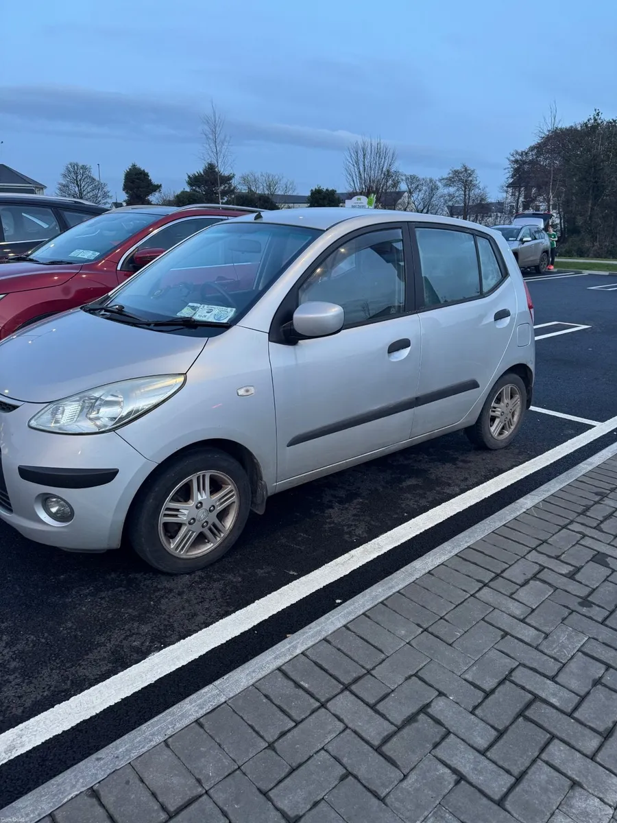 Hyundai i10 2010 - Image 2