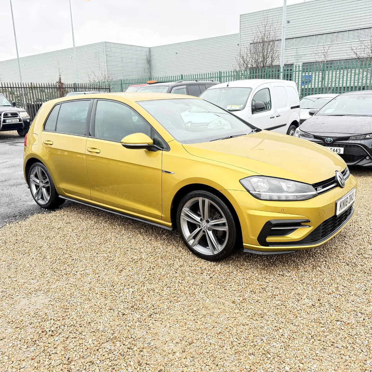 VOLKSWAGEN GOLF 2018 - 150 BHP - R LINE - Image 1