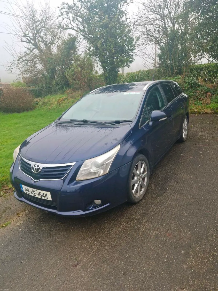 Toyota Avensis 09 - Image 1