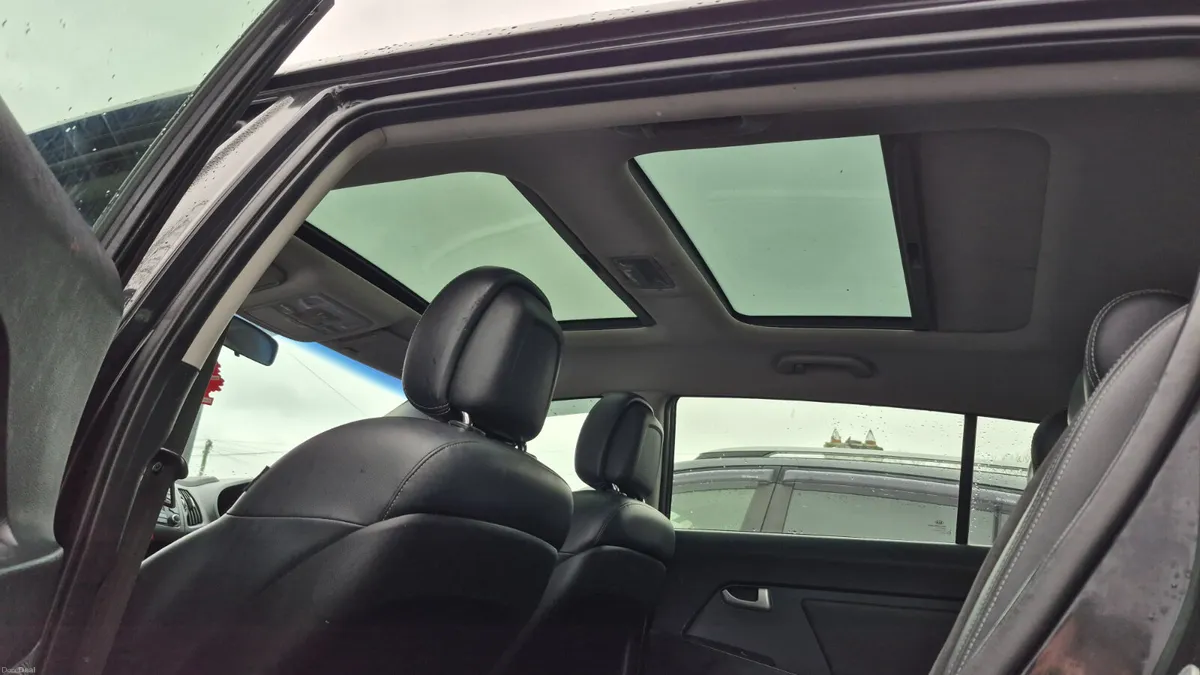 Kia Sportage 2011 1.7crdi - Image 3