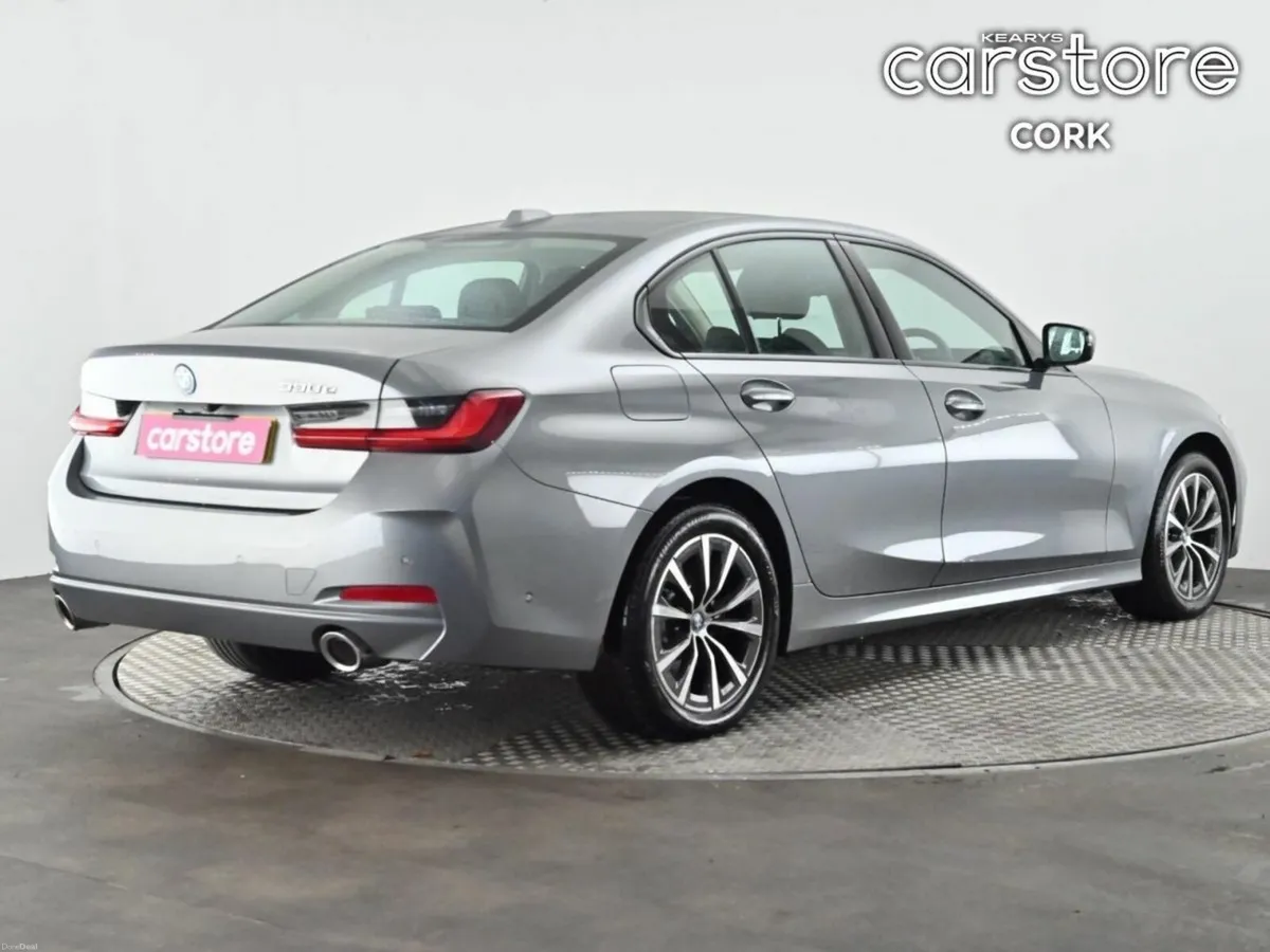 BMW 3-Series 330 E Sport Auto  330 e Sport  330 e - Image 5