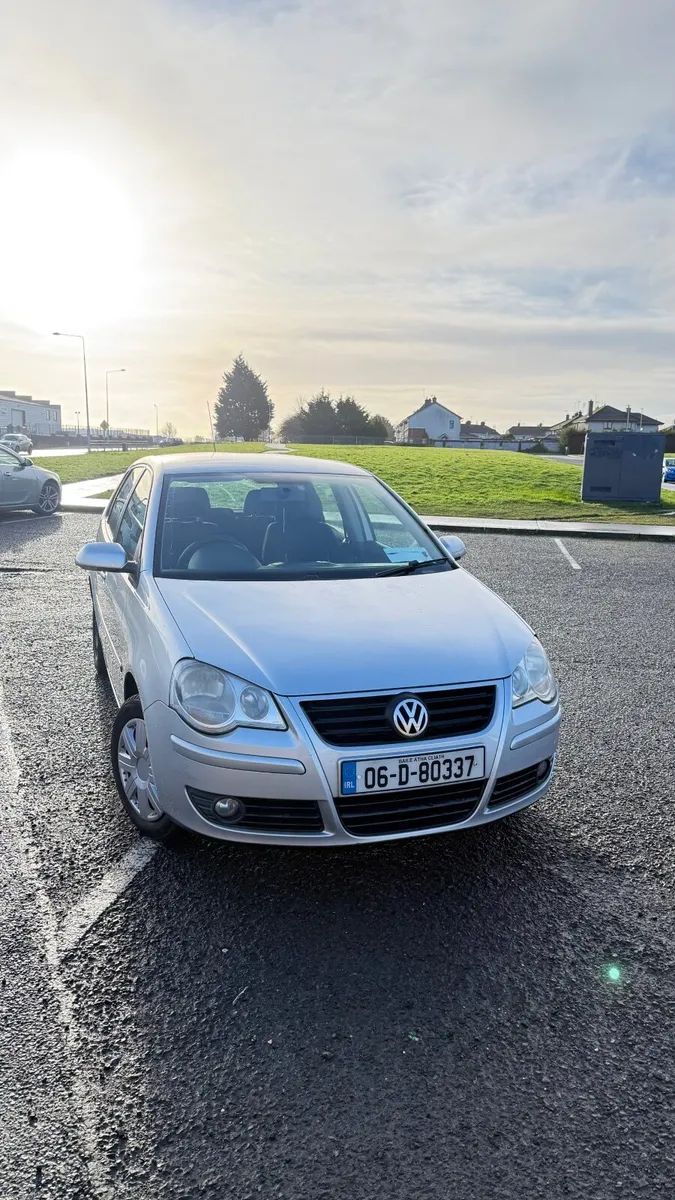 Volkswagen Polo 2006 - Image 2