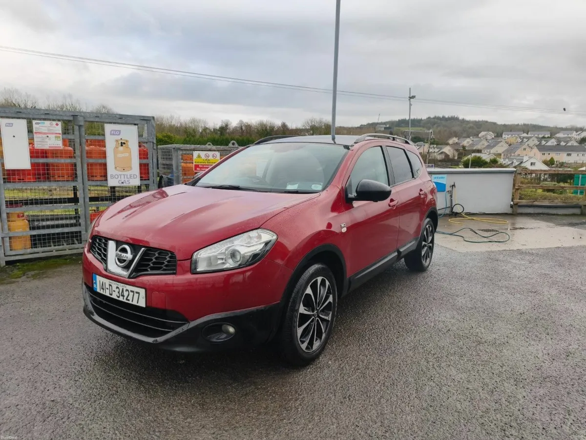 2014 Nissan Qashqai+2 360 facelift 1.5 dCi - Image 1