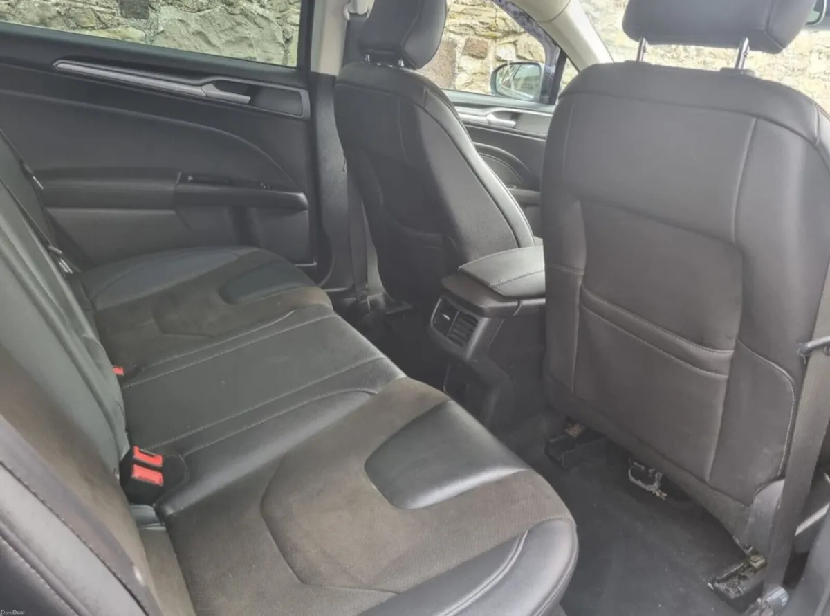 2009 Toyota Yeris 1.0 petrol - Image 4