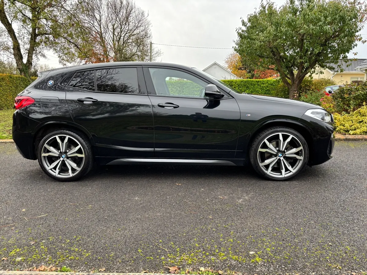 BMW X2 2018 - Image 1