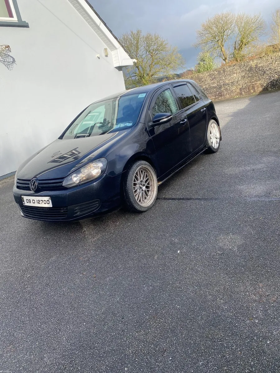 Volkswagen Golf 2009 - Image 4