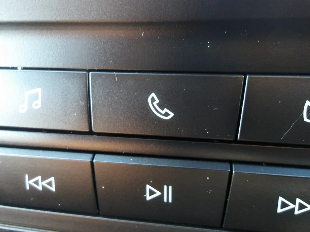 Ford Fiesta 1.1L 85 PS Titanium - Image 4