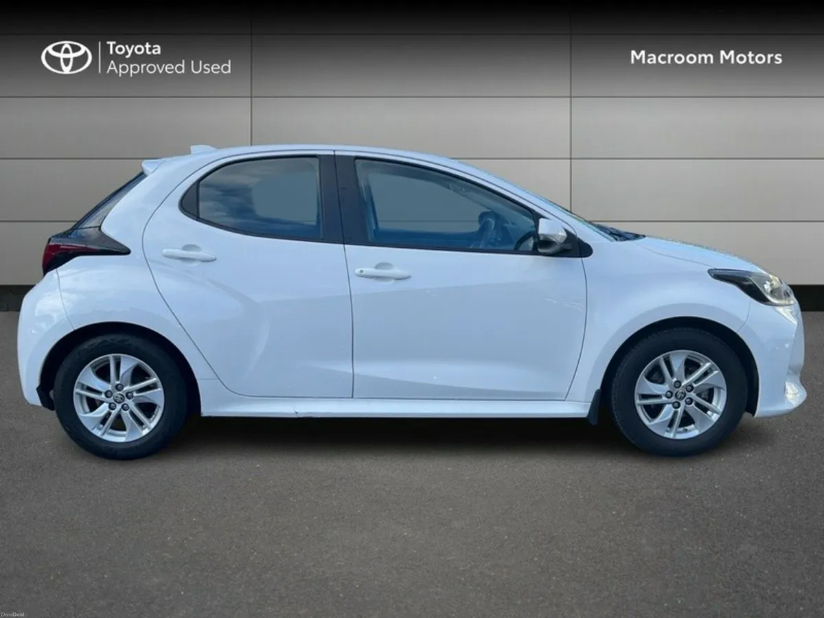 Toyota Yaris FRESH SELECTION OF TRADE-INS YARIS 1. - Image 3