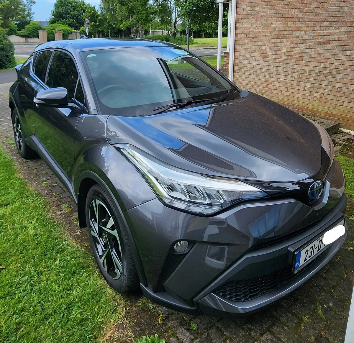 Toyota C-HR Sport Hybrid (Diplomatic Owner -Return - Image 2