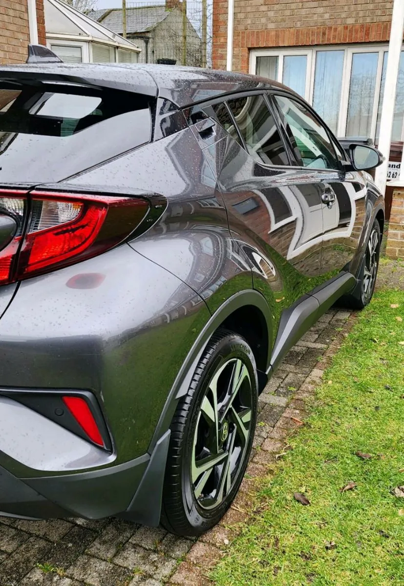 Toyota C-HR Sport Hybrid (One Owner - Low KMs) - Image 4