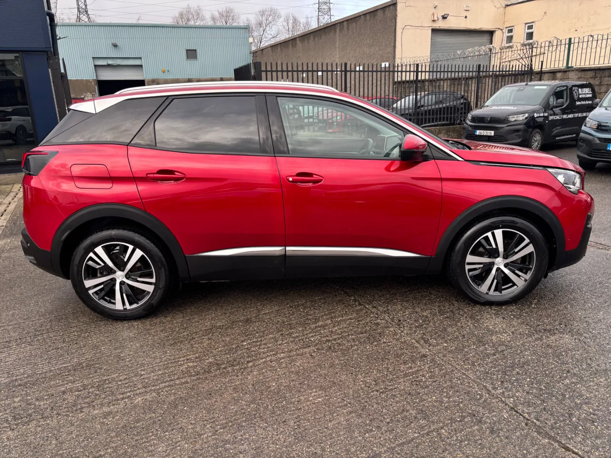 Peugeot 3008 2020 - Image 3