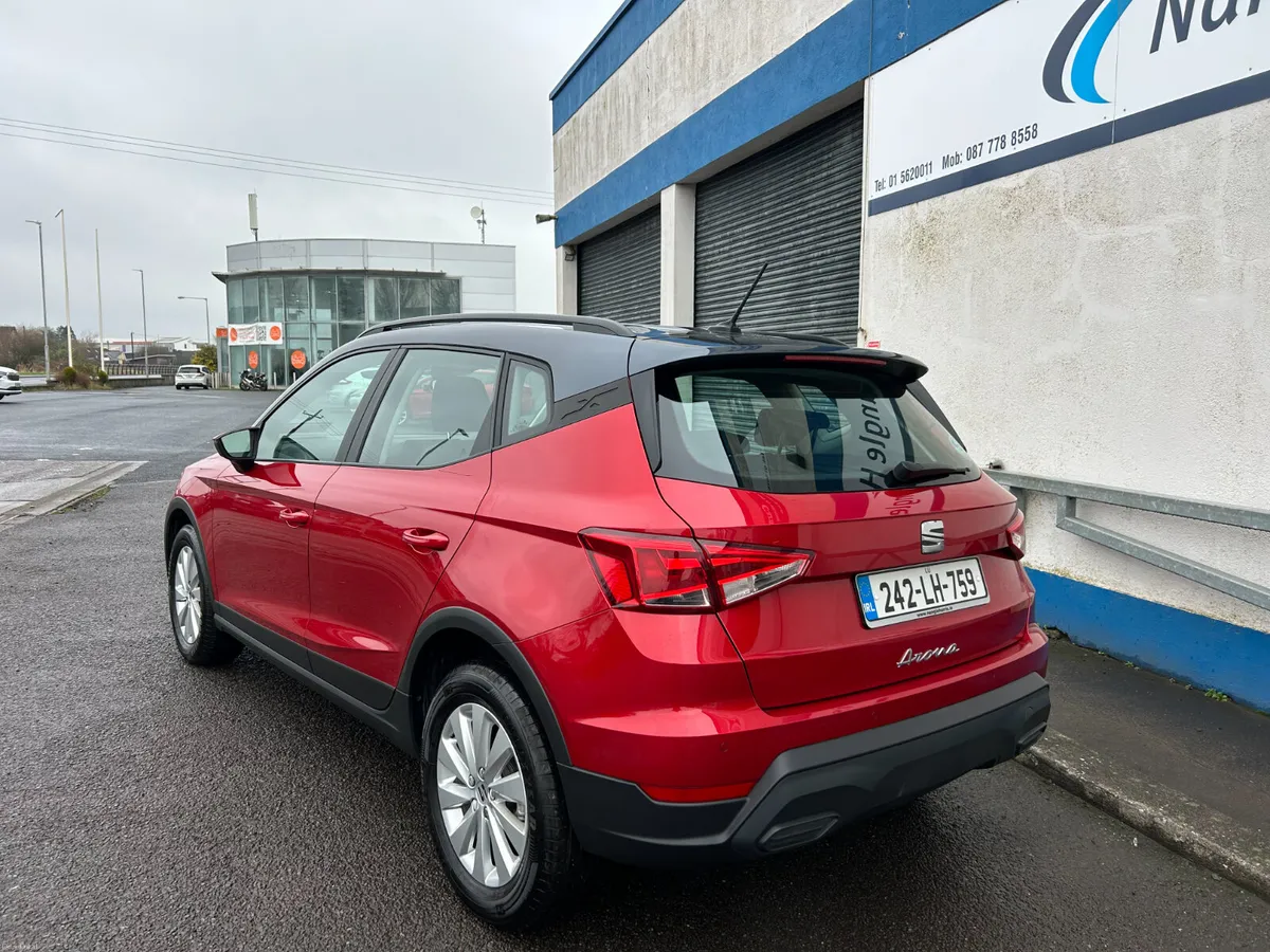 SEAT Arona LOW KMS - Image 3