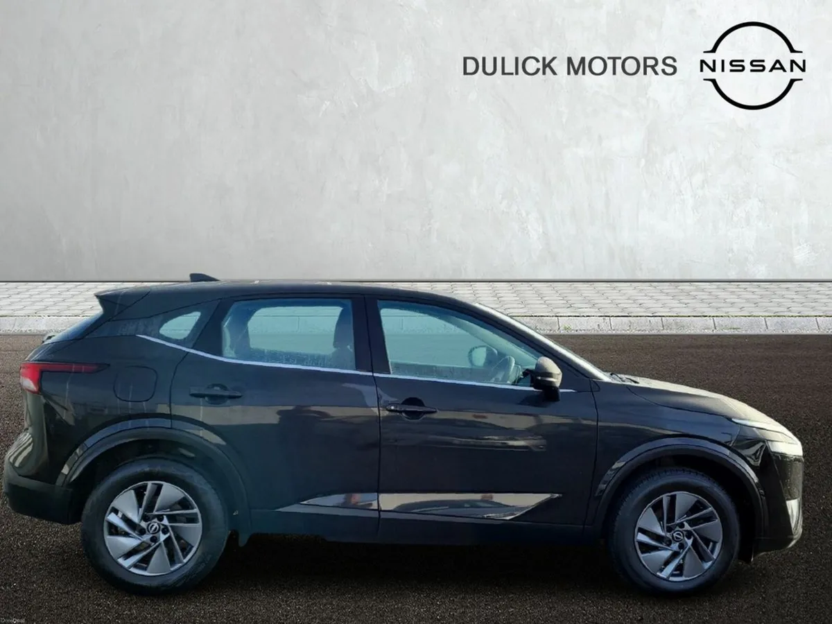 Nissan Qashqai 1.3 PET MILD HYBRID SV - Image 3