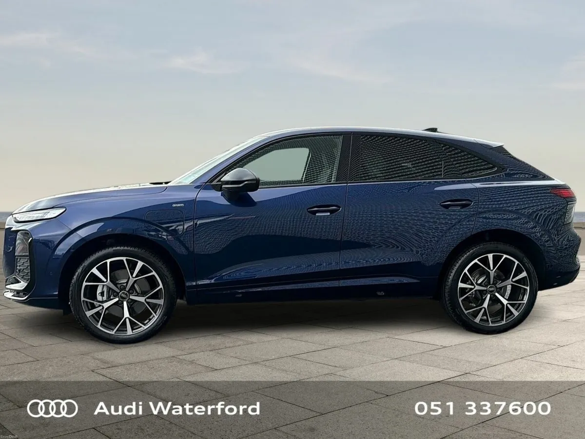 Audi Q3 Sportback E-Hybrid 270HP S-Line from €740 - Image 4