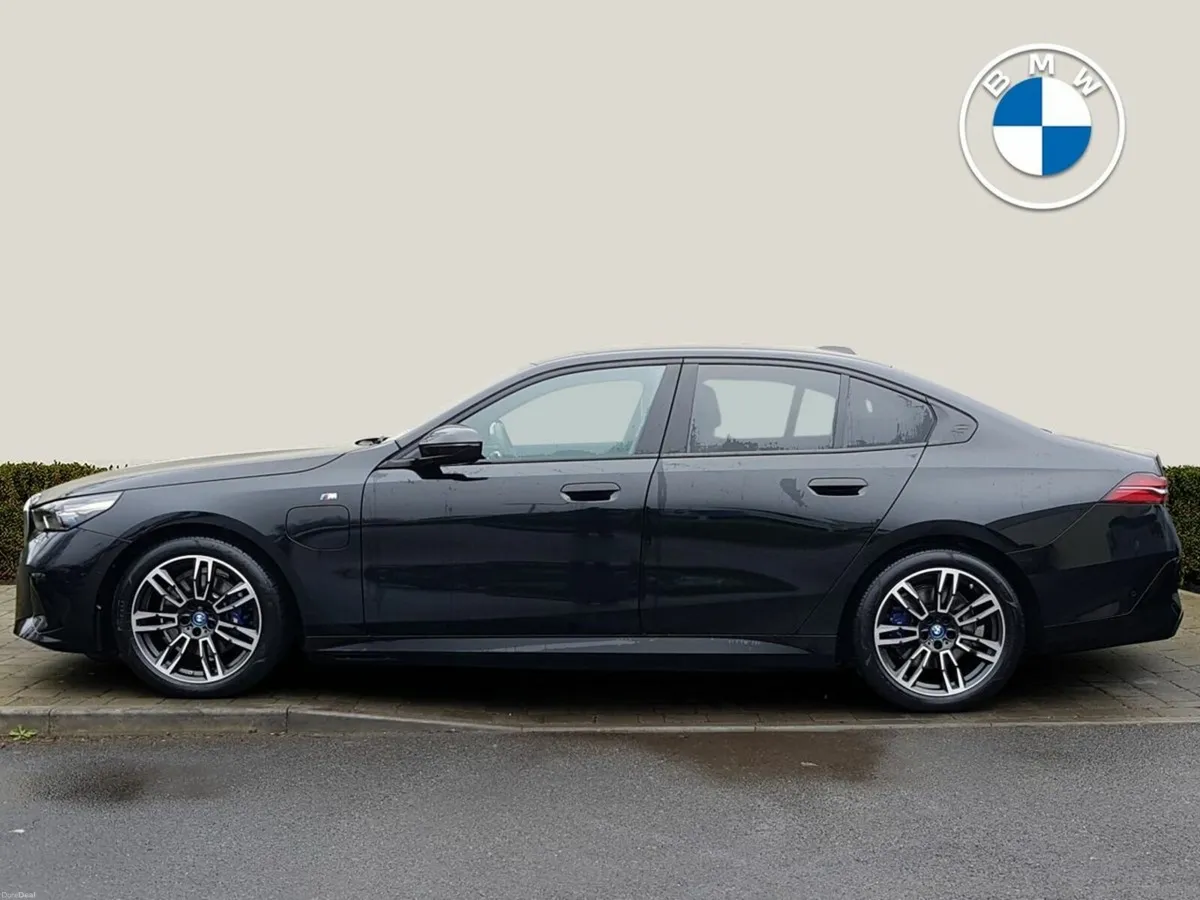 BMW 5-Series 530e M Sport - Image 3