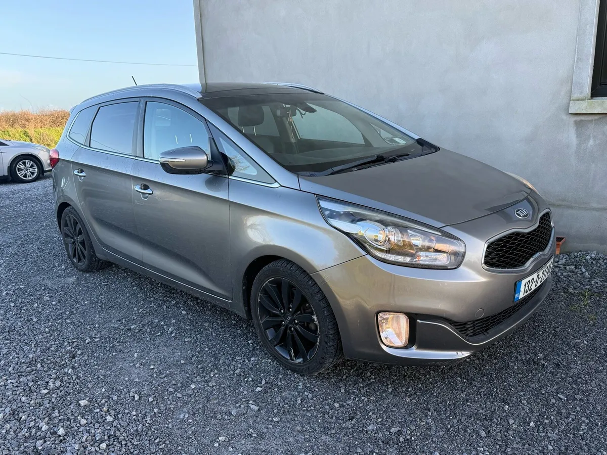 2013 Kia Carens 7 Seater NCT 10/26 - Image 2