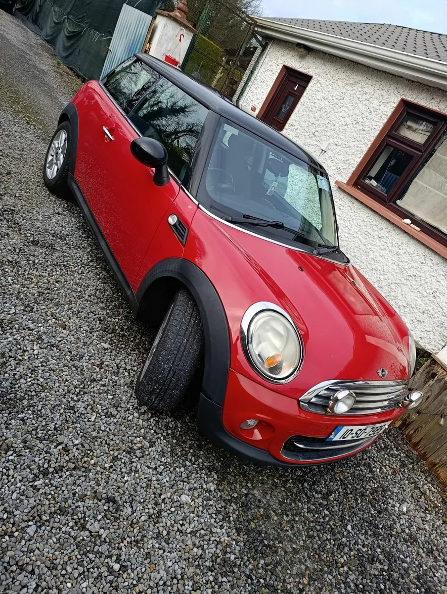 Mini Cooper 2010 - Image 3