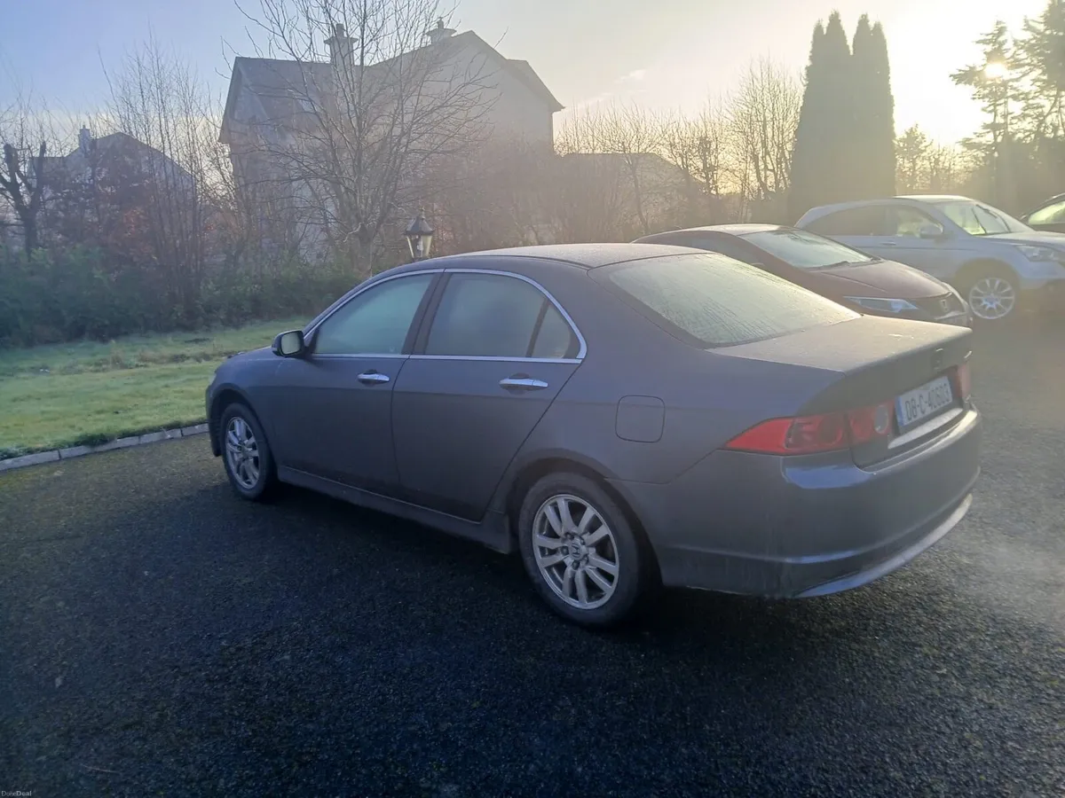 Honda accord - Image 2