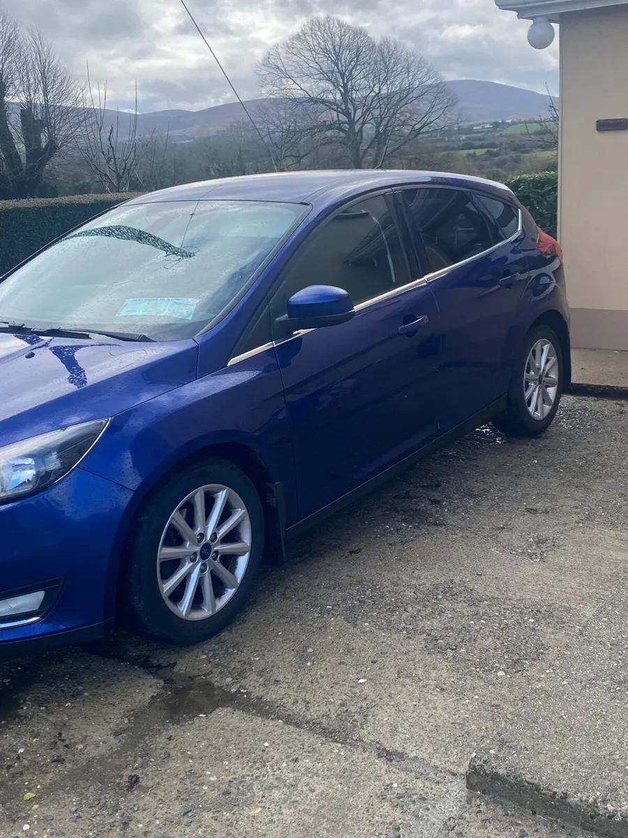 Ford Focus 2016 - Image 2